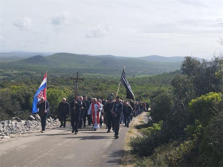 Slika /2025/KAMENJAK Križni put/KAMENJAK1.jpg
